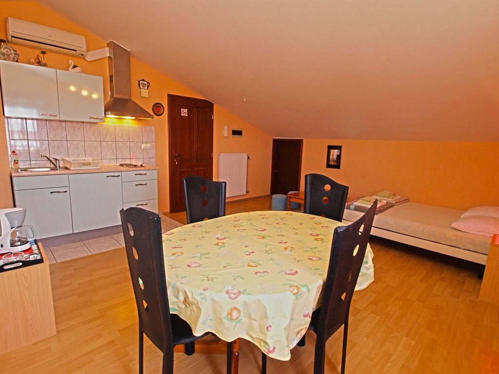 Apartments Denis 19 Fažana Εξωτερικό φωτογραφία