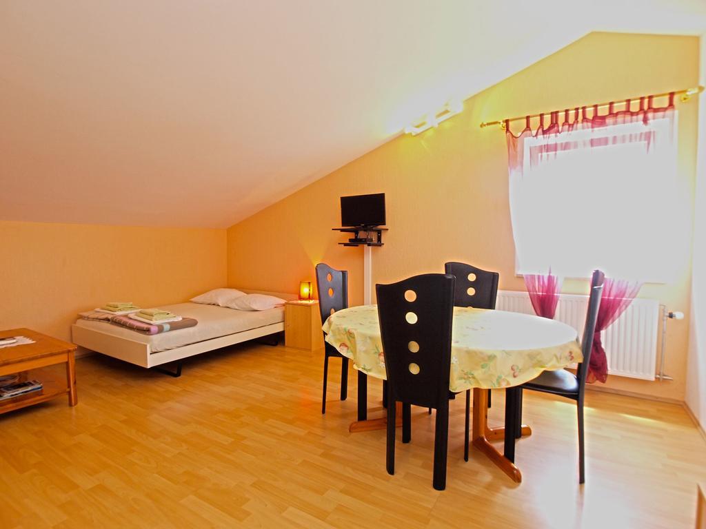 Apartments Denis 19 Fažana Εξωτερικό φωτογραφία